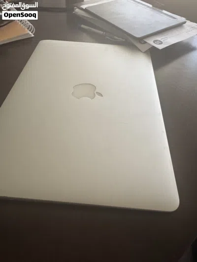 MacBook Air (13-inch Early 2015) بحالة الوكلة ولا خدش استخدام بسيط جدا 3