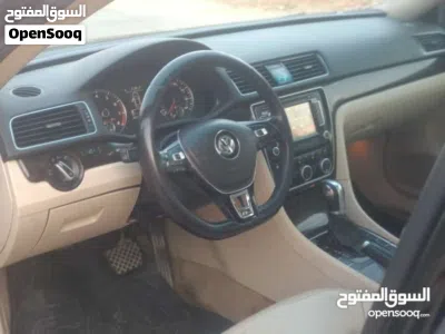 فولكسفاغن باسات R-Line 3