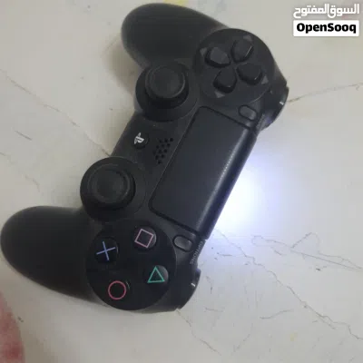 ps4 with 2 games it's in brand new condition. and with steering wheel 4