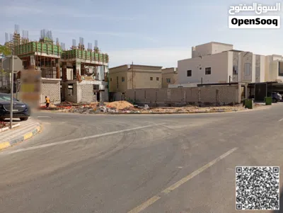ارض سكني زاوية شارعين مقابل المسجد موقع مميزResidential corner plot on two streets, directly opposit 4