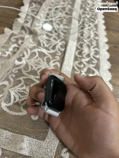 Apple watch s7 45mm 4