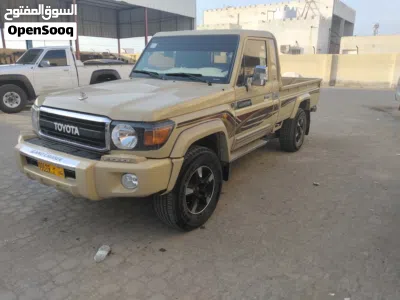 Toyota Land Cruiser Base 3