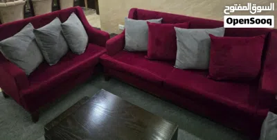 طقم كورنر + طاولة تلفاز حرف L مع خزانه صغيره وطاولة وسط 3
