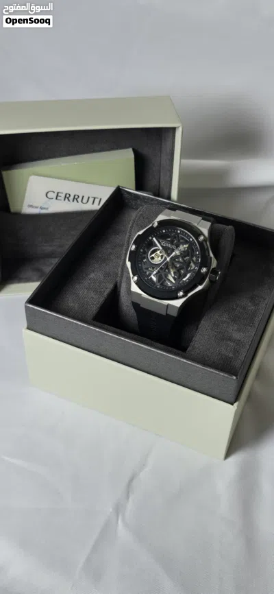 للبيع ساعة شيروتي 1881 جديد For sale, السعر على السوم new Cerruti 1881 watch 2
