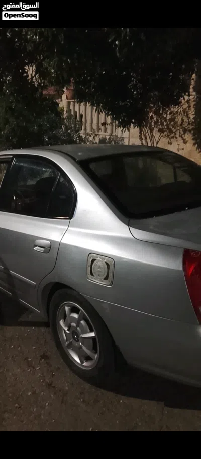 هيونداي افانتي Standard 4