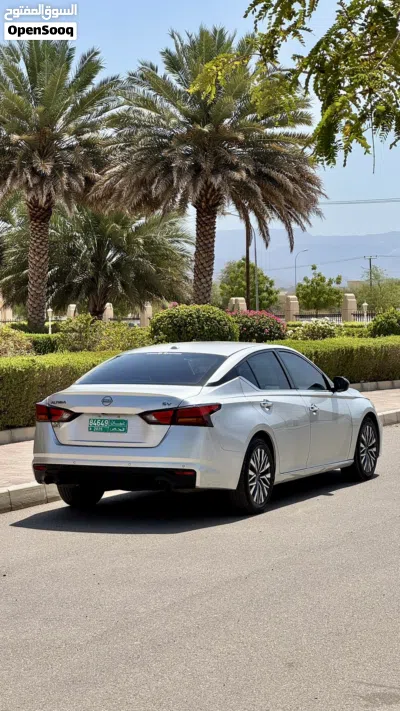 نيسان التيما SV 3
