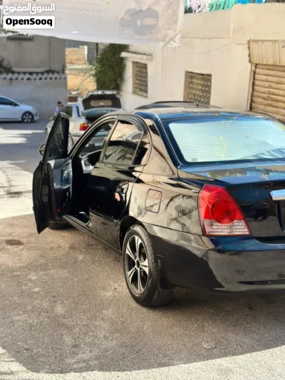 Hyundai Elantra GL 2