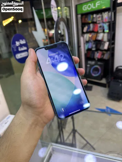 ايفون 13 عادي 4