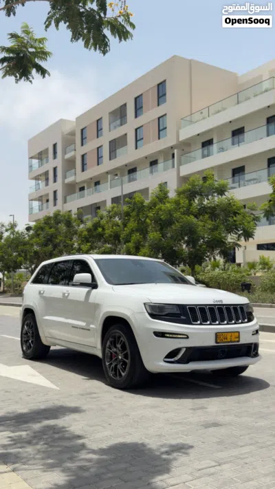 جيب جراند شيروكى SRT 8 2