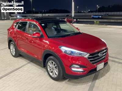 Hyundai Tucson GL 2