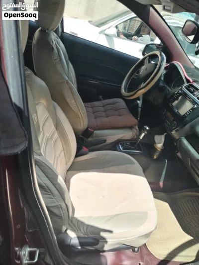 Mitsubishi Mirage Standard 2