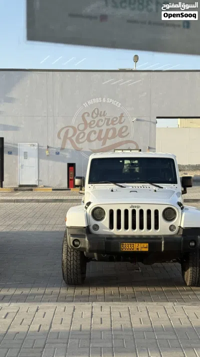 Jeep Wrangler Sahara 2