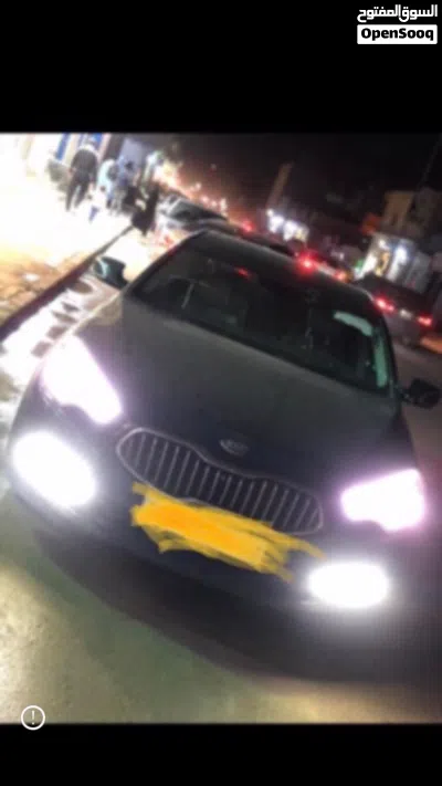 كيا كوريس Luxury 4