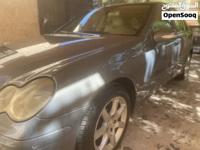 Mercedes Benz C-Class C 200 2