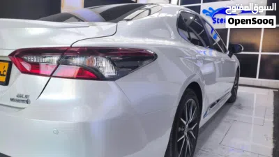 تويوتا كامري GLE 3