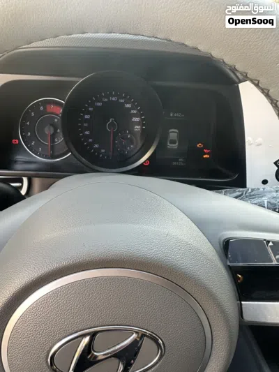 Hyundai Elantra Limited 4