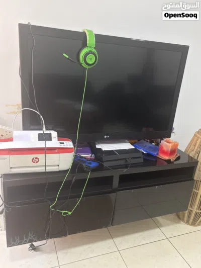 طاولة تلفزيون 3