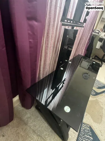 طاولة و حامل تلفزيون 2