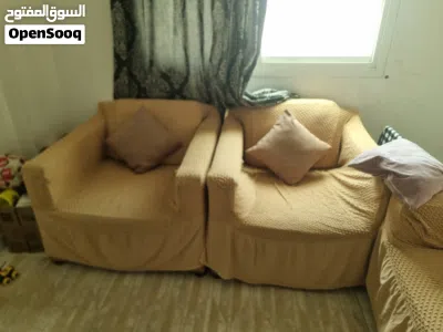 كنبة 3 اشخاص وكرسيين sofa +2 chair 2