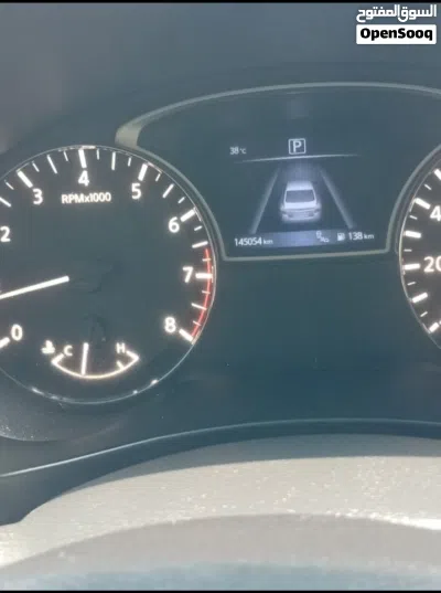 Nissan Altima SV 4