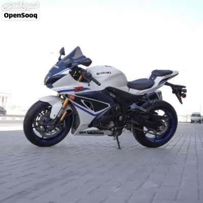 سوزوكي GSX-R1000 3