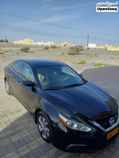 نيسان التيما S 3