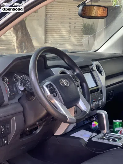 Toyota Tundra SR5 3