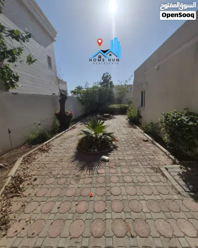 MADINAT QABOOS BEAUTIFUL 3+2BR TRADITIONAL VILLA WITH SPACIOUS BACKYARD 2