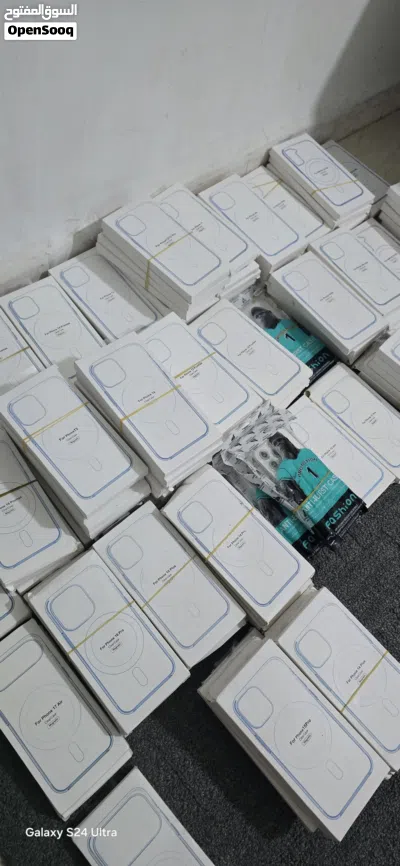 شروة كفرات ايفون وسامسونج شفاف Magsafe بسعرر حرررق 4