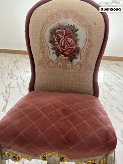 صالون اربعه قطع فرديه واتنين زوجيه وطاوله حاجه نضيفه ربي يبارك 3