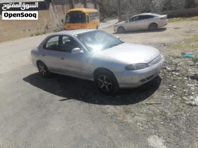 هيونداي افانتي Standard 2
