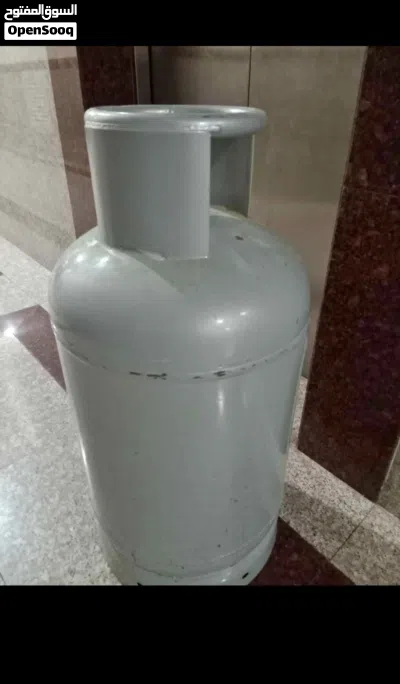Gas cylinder with full Gas 3