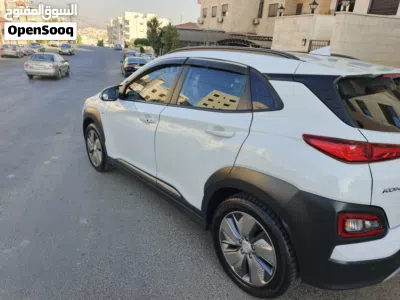هيونداي كونا Standard 3