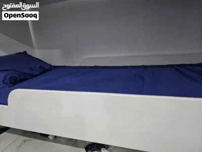 سرير دورين بحالة جيدة 4