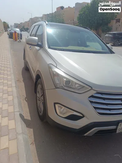 هيونداي جراند سانتا في 2