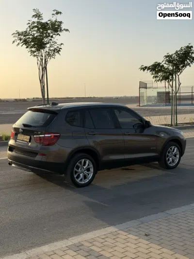 بي ام دبليو الفئة X3 Standard 4