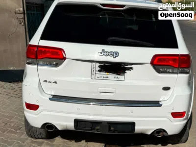 Jeep Grand Cherokee Overland 3