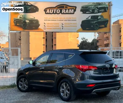 Hyundai Santa Fe Limited 4