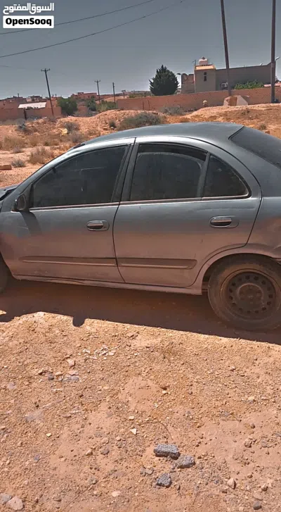 نيسان صني S 4