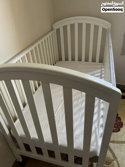 Mothercare Baby cot 2