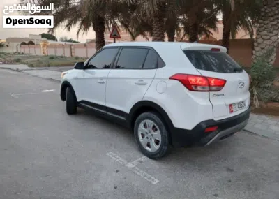 Hyundai Creta Standard 4