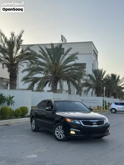 Kia Lotze 3