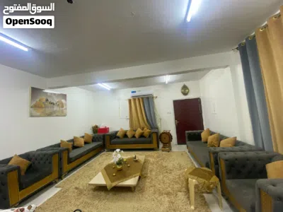 اثاث نظيف جدا 3