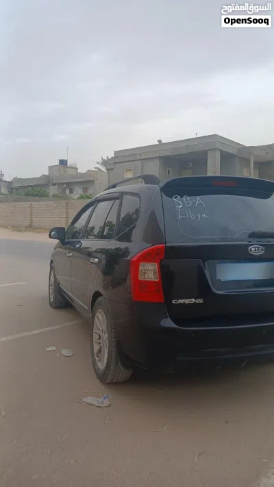 Kia Carens Luxury 4