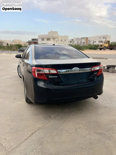 Toyota Camry XLE 4