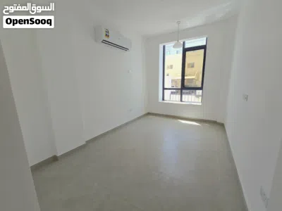 فيلا للبيع مدينه السلطان قابوس موقع مميز قريب الواحه مول/Villa for sale in Sultan Qaboos City Prime 3