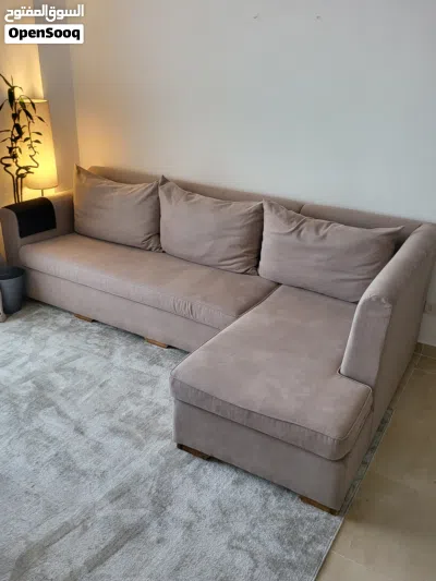 سفره 6 كرسي من Hub furniture حاله ممتازه وركنه270×150 لون كافيه حاله ممتازه وطا لات ايكيا 120×80 4