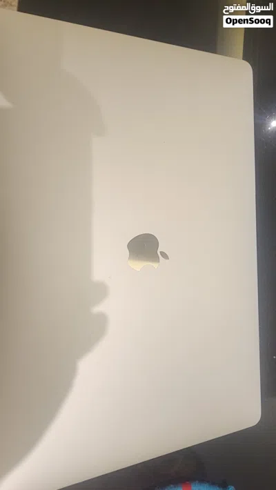 Macbook pro 2019 16-inch 4