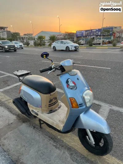 Yamaha XMAX 4
