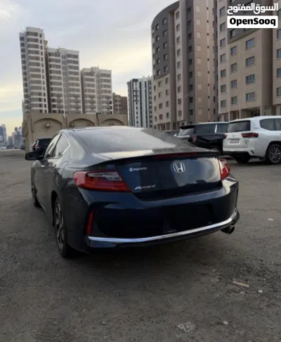 هوندا اكورد DX 2